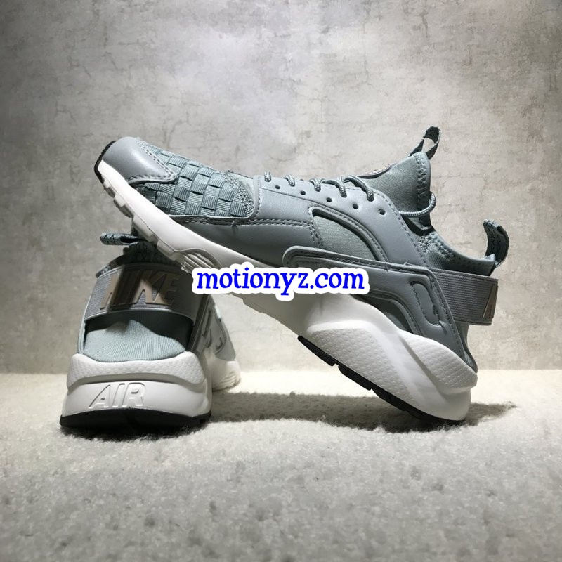 Nike Air Huarache Light Blue